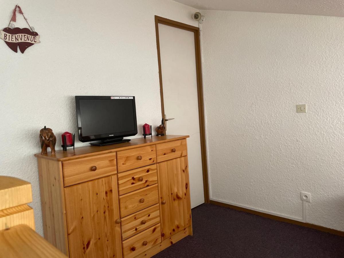 Appartement Pour 6 Personnes Au Pied Des Pistes Au Calme Aux Menuires Les Asters Saint-Martin-de-Belleville Buitenkant foto