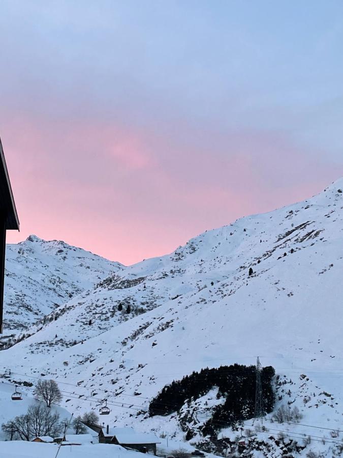 Appartement Pour 6 Personnes Au Pied Des Pistes Au Calme Aux Menuires Les Asters Saint-Martin-de-Belleville Buitenkant foto