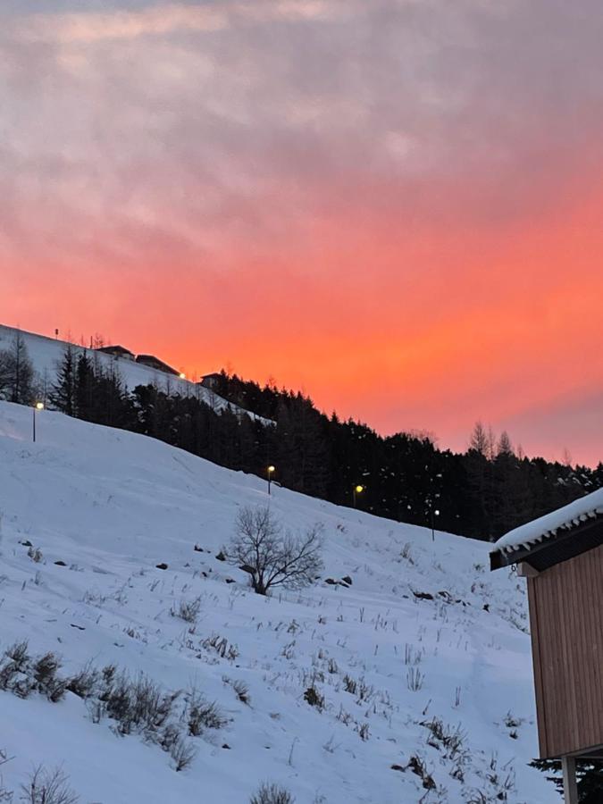 Appartement Pour 6 Personnes Au Pied Des Pistes Au Calme Aux Menuires Les Asters Saint-Martin-de-Belleville Buitenkant foto