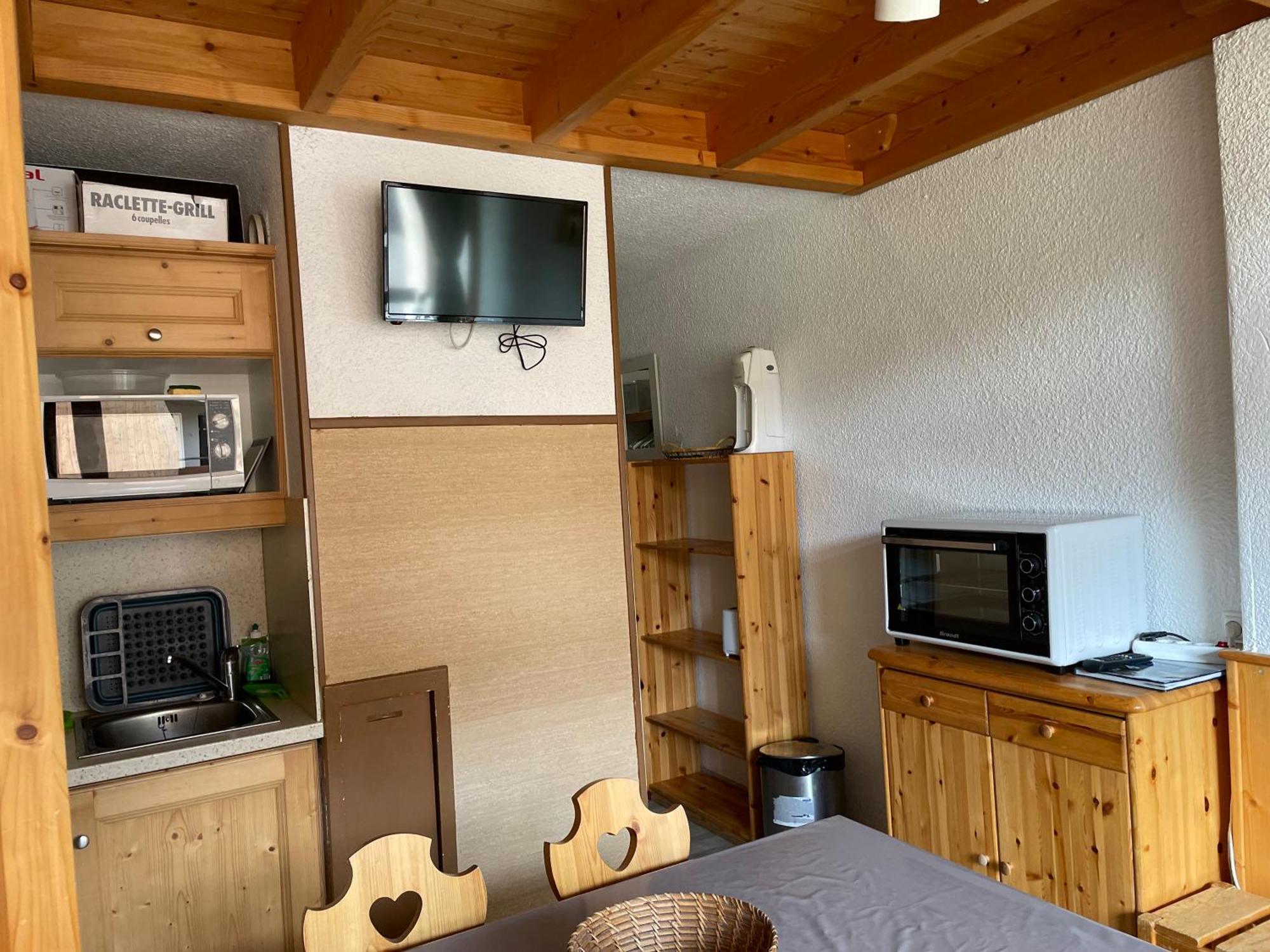 Appartement Pour 6 Personnes Au Pied Des Pistes Au Calme Aux Menuires Les Asters Saint-Martin-de-Belleville Buitenkant foto
